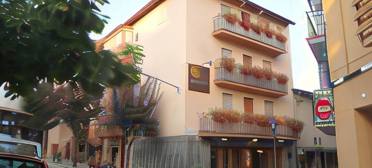里波尔酒店(Hotel Ripoll)图片