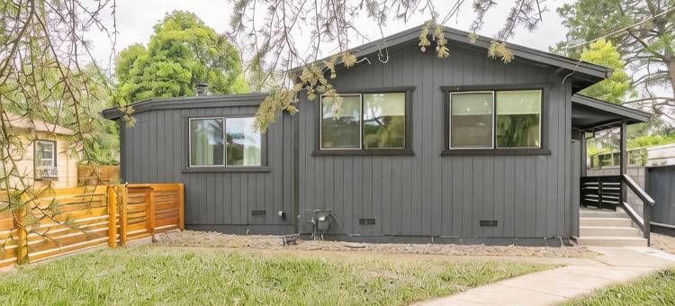 Large Families/Friends Group: 6 Bedroom w/3 Bathrooms and RV Parking图片