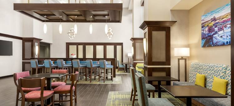 希尔顿欢朋套房酒店-约克南(Hampton Inn & Suites York)图片