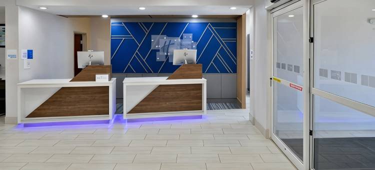 智选假日套房酒店迦太基 by IHG(Holiday Inn Express & Suites CARTHAGE by IHG)图片