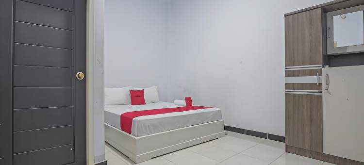 红多兹伊斯兰酒店-近塔拉坎罗摩衍那购物中心(RedDoorz Syariah Near Ramayana Mall Tarakan)图片