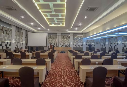 Tjokro Hotel Pekanbaru Hotel Overview