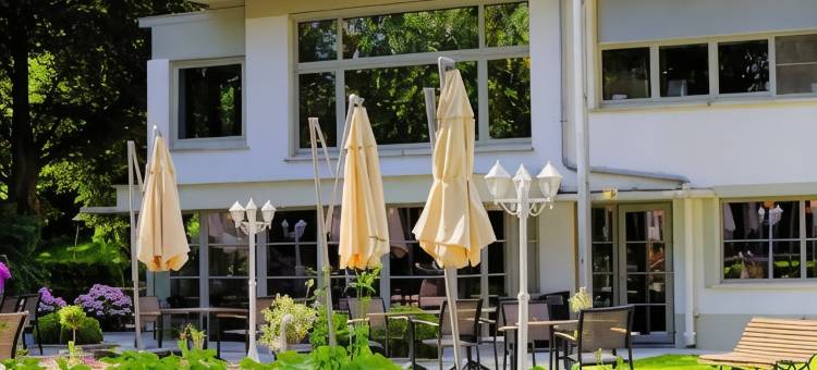 维厄赛德勒旅馆酒店(Auberge du Vieux Cedre, Enghien-Belgique)图片