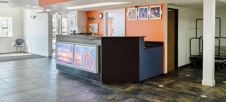 莫比尔, 亚拉巴马6号汽车旅馆(Motel 6 Mobile, Al)图片