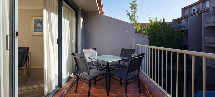 品尼高公寓(Pinnacle Apartments)图片