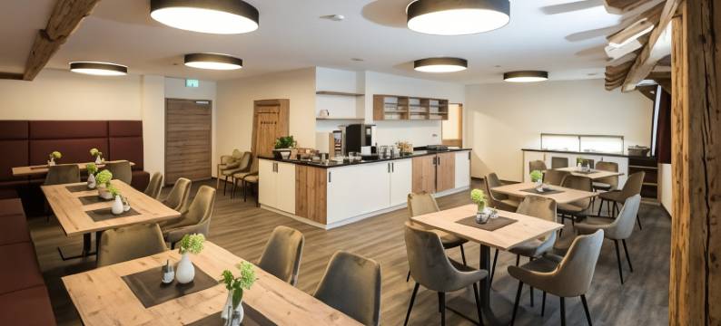 阿德勒兰德酒店(Landhotel Zum Adler)图片