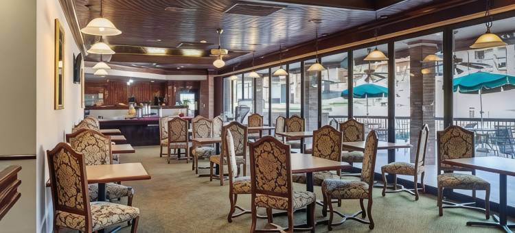 马格努森大酒店及会议中心(Magnuson Grand Hotel and Conference Center Tyler)图片