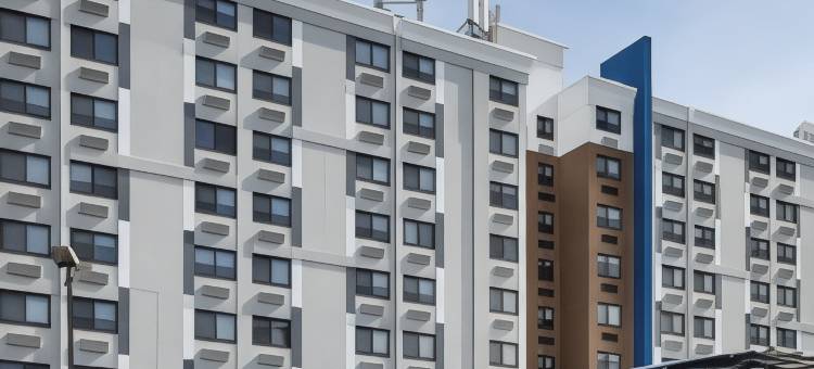 纽瓦克机场希尔顿欢朋酒店(Hampton Inn by Hilton Newark Airport)图片