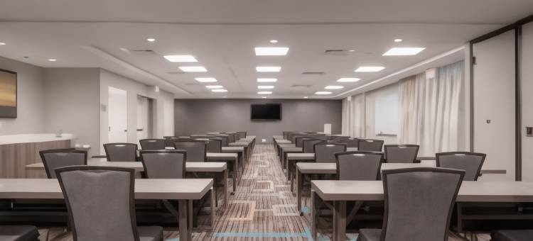 Residence Inn Charlotte Airport图片