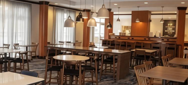 刘易斯堡万豪万枫酒店(Fairfield Inn & Suites Lewisburg)图片