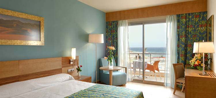 厄尔巴卡洛塔海滩度假酒店&会议中心(Elba Carlota Beach & Golf Resort)图片
