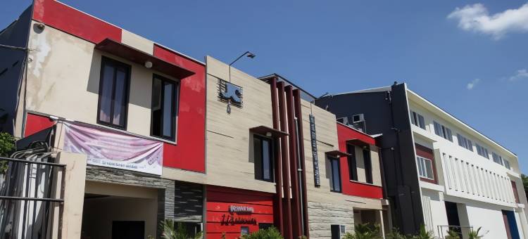 任抹JC家庭旅馆(JC Homestay Jember)图片