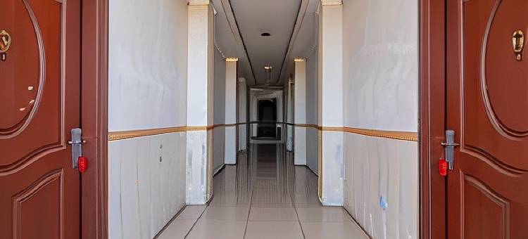 红多兹酒店-近西兰吉特国际机场(RedDoorz Near Silangit International Airport)图片