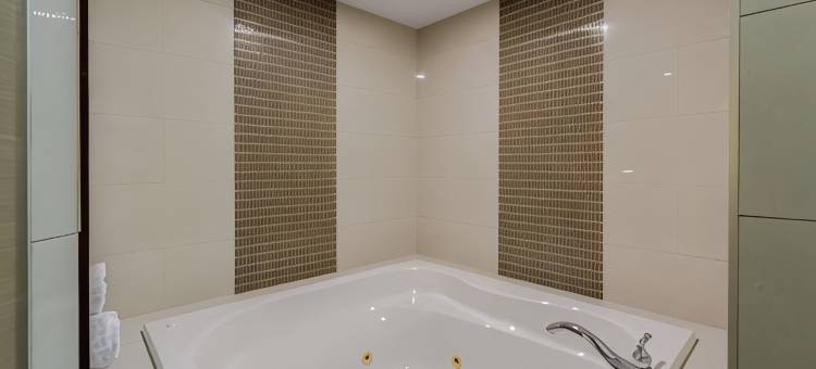丹纳姆贝斯特韦斯特精品酒店及套房(Best Western Premier Denham Inn  Suites)图片
