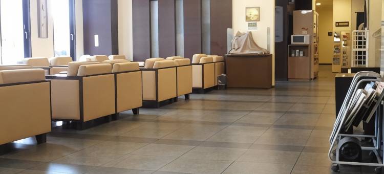 露樱酒店磐城泉站前店(Hotel Route-Inn Iwakiizumi Ekimae)图片