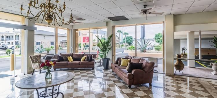 迈克艾伦机场附近凯隆酒店(Clarion Inn Near McAllen Airport)图片