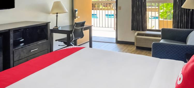 OYO 巴吞鲁日中城酒店(OYO Hotel Baton Rouge Mid City)图片