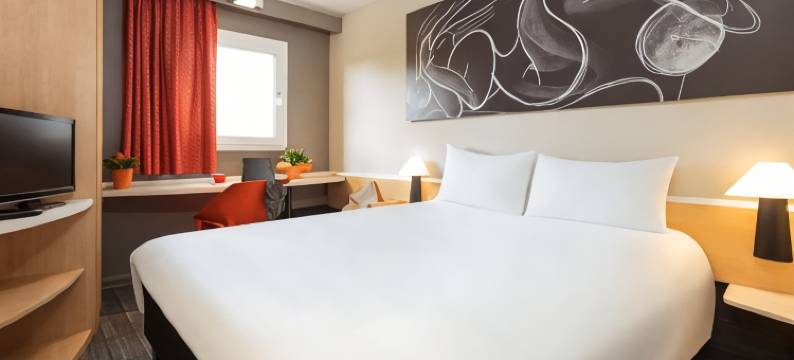 宜必思安提比斯索非亚安蒂波利斯酒店(Ibis Antibes Sophia Antipolis)图片