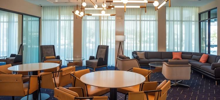 万怡湖城酒店(Courtyard Lake City)图片