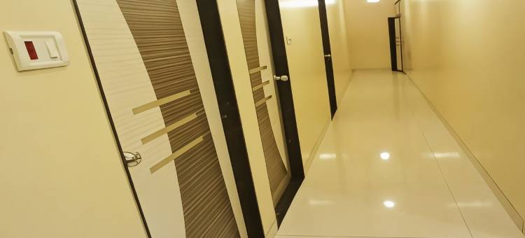 戈拉巴百老汇酒店(Hotel Broadway Colaba)图片