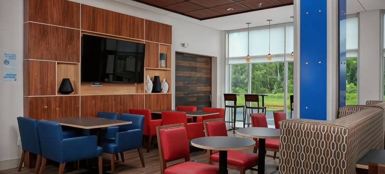 布法罗东北洛克波特智选假日酒店(Holiday Inn Express Buffalo NE - Lockport)图片