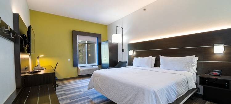 智选假日套房酒店百福(Holiday Inn Express & Suites Bedford)图片