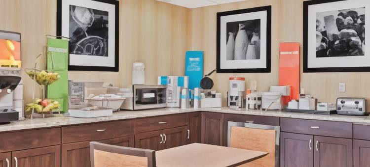 欢朋亨廷顿/巴伯斯维尔酒店(Hampton Inn Huntington/Barboursville)图片