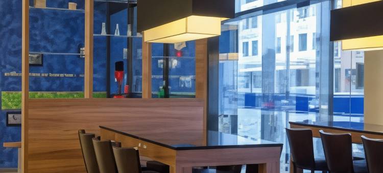 纽伦堡市中心希尔顿欢朋酒店(Hampton by Hilton Nuremberg City Centre)图片