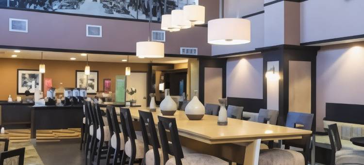 丹维尔欢朋套房酒店(Hampton Inn & Suites Danville)图片