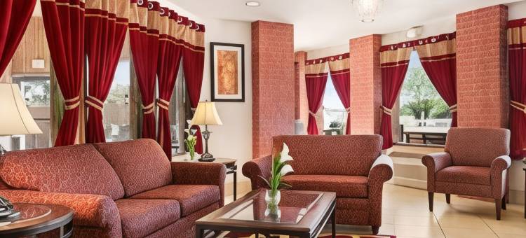 安德森温德姆呗盟套房酒店(Baymont by Wyndham Anderson)图片