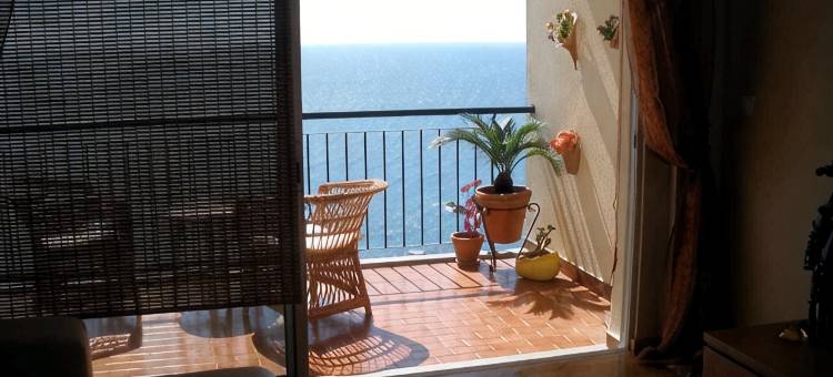 Pia's Place - Apt with Sea View图片