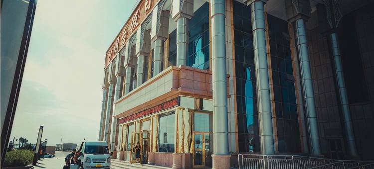 吐鲁番闽台假日酒店(高铁北站交河机场店)图片