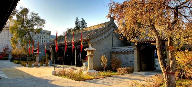 呼和浩特鼓楼将军衙署地铁站亚朵轻居酒店图片