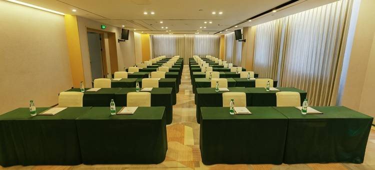 卓悦明珠酒店(威海临港管委店)图片