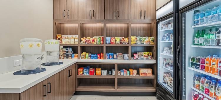 瓦伦西亚/六旗贝斯特韦斯特套房酒店(Best Western Valencia/Six Flags Inn & Suites)图片