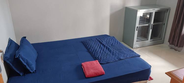 红色伙伴比鲁民宿酒店(Maulana Homestay - by Login)图片