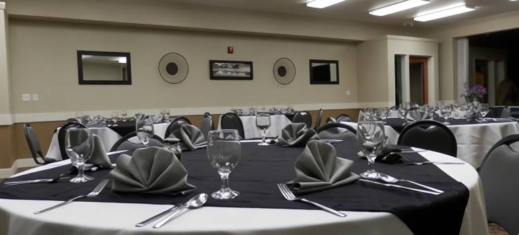 优美景观套房酒店(Grand View Inn & Suites)图片