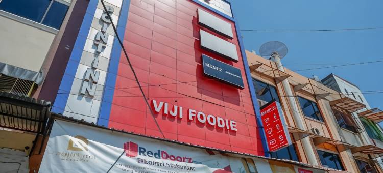 红多兹Plus酒店@望加锡洛萨里(RedDoorz Plus @ Losari Makassar)图片