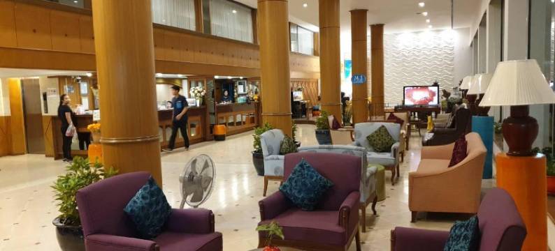 美嘉蒂克沙功那空酒店(The Majestic Sakon Nakhon Hotel)图片