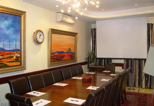 Kosmos ManorHotel Overview