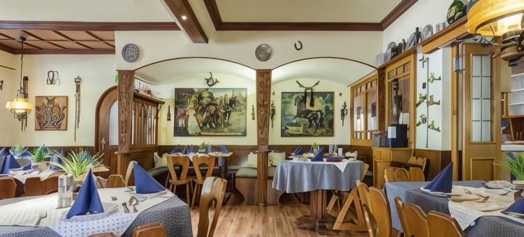 陶伯河上的罗腾堡拉彭酒店(Hotel Rappen Rothenburg ob der Tauber)图片