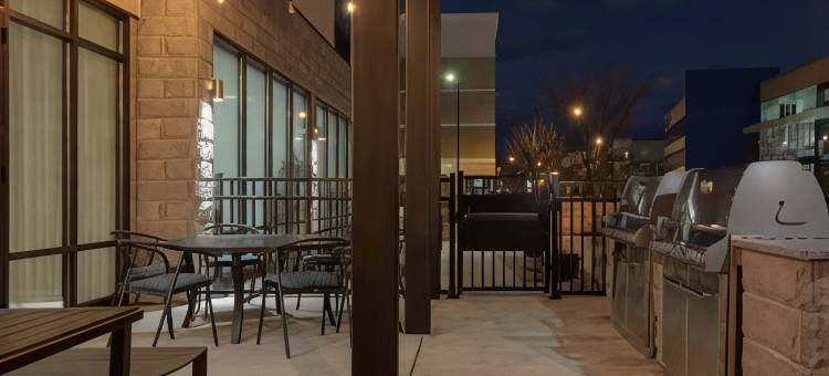 Fairfield by Marriott Inn & Suites Cincinnati Oakley图片