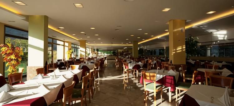 塔乌里托 LIVVO 水上乐园海岸酒店 - 全包式住宿(Hotel LIVVO Costa Taurito & Aquapark)图片