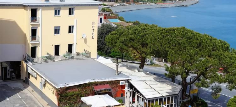 鹏塔贝勒酒店(Hotel Puntabella)图片