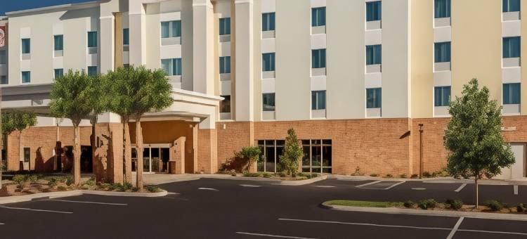 希尔顿欢朋酒店-普兰特城(Hampton Inn Plant City)图片