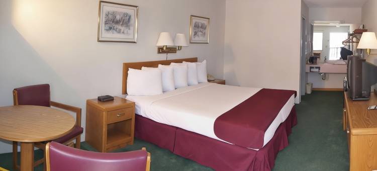 圣伊格纳斯美洲最佳价值酒店(Americas Best Value Inn- St. Ignace)图片