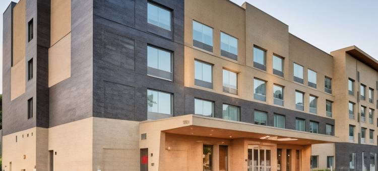 罗利-达勒姆机场希尔顿Tru酒店(Tru by Hilton Raleigh Durham Airport)图片