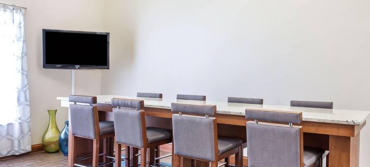 沃尔特伯勒I-95舒适套房酒店(Comfort Inn & Suites Walterboro I-95)图片