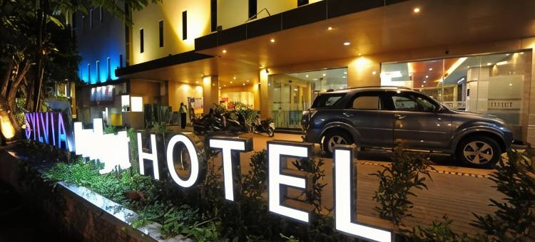 古邦西尔维娅经济酒店(Sylvia Hotel Budget)图片