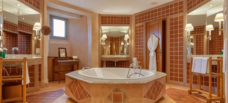 夏伊城堡高尔夫酒店(Hotel Golf Chateau de Chailly)图片